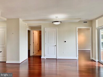One Park Crest unit 1703, McLean, VA 22102 - photo 4