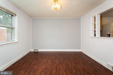 615 Glenfield Ave, Glenolden, PA 19036 - photo 7