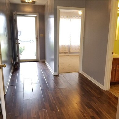 2138 N Fleetwood Dr, Greensburg, IN 47240 - photo 4