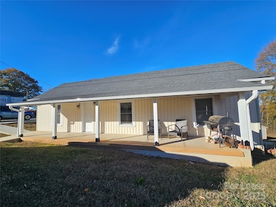 208 W Main St, Lawndale, NC 28090 - photo 2