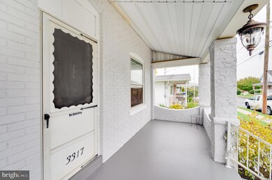 3317 Ridgeway St, Reading, PA 19605 - photo 4