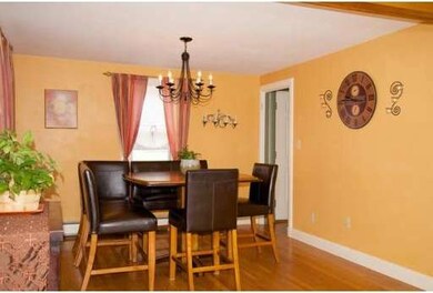 24 Forest St, Saugus, MA 01906 - photo 6