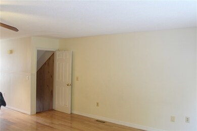 4 Smithfield Rd unit 26, North Providence, RI 02904 - photo 4
