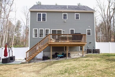 77 Maple St, Douglas, MA 01516 - photo 4
