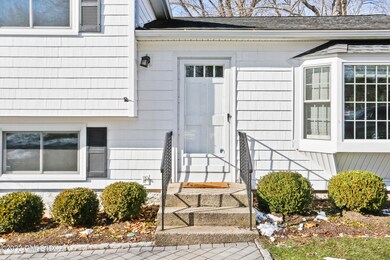 59 Mary Ln, Riverside, CT 06878 - photo 3