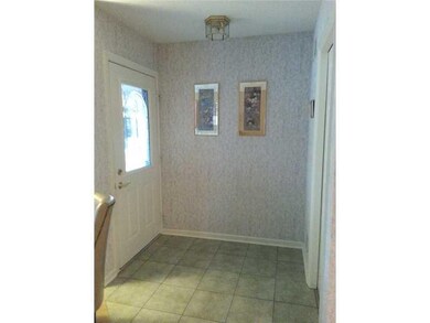 Entry/Foyer. 6 x 5 Ceramic tile entrance with soft
