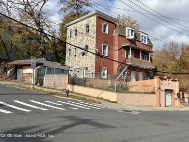 238 York Ave, Staten Island, NY 10301 - photo 2