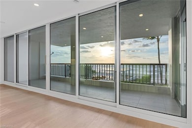 2388 Gulf Shore Blvd N unit 204, Naples, FL 34103 - photo 4