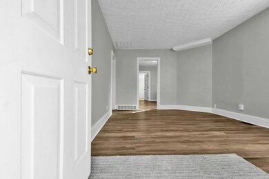 4-web-or-mls-716-s-napoleon-ave