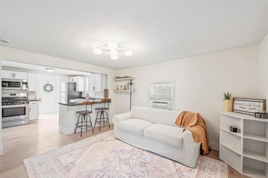 1214 Herold Ave, Des Moines, IA 50315 - photo 6