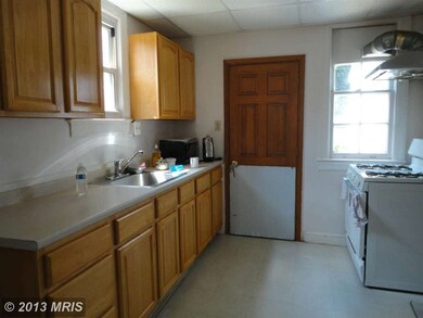 5802 Riggs Rd, Hyattsville, MD 20783 - photo 3