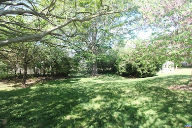 85 Georgetown Rd, Charlottesville, VA 22901 - photo 4