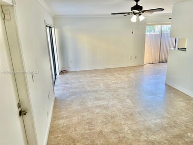 15840 SW 90th Ct unit C, Palmetto Bay, FL 33157 - photo 2