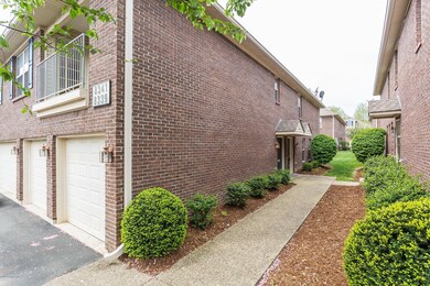 8339 Grand Trevi Dr unit 6001, Louisville, KY 40228 - photo 3