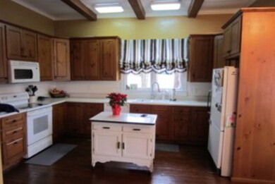 7698 Zebulon Rd, Macon, GA 31220 - photo 4