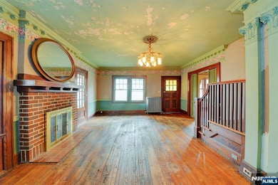 28 Forest Dr, Bloomfield, NJ 07003 - photo 7