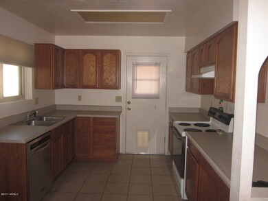 Mollera Northridge Manor Home Sale Kitch