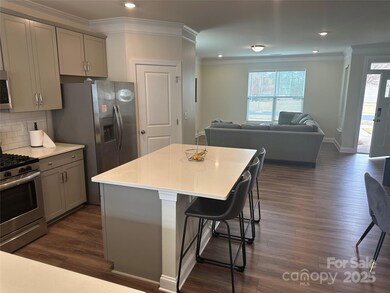 2004 Blewett Dr, Charlotte, NC 28269 - photo 6