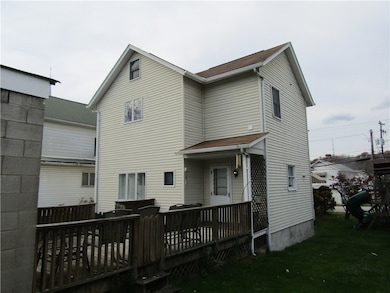 225 2nd St, Smithton, PA 15479 - photo 4