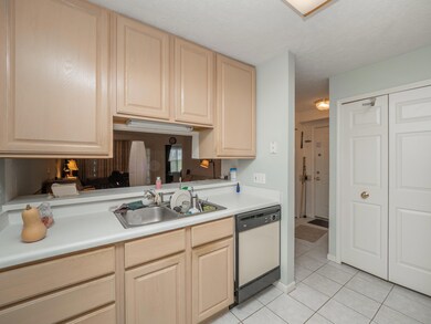 384 Westbrook-107