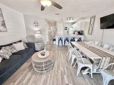 8730 S Thomas Drive UNIT 213