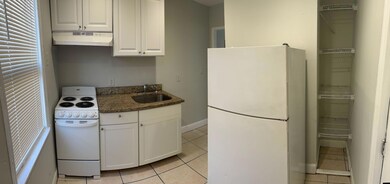 817 7th St unit 2, West Palm Beach, FL 33401 - photo 4