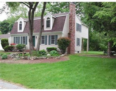 12 Baldwin Dr, Greenville, RI 02828 - photo 2