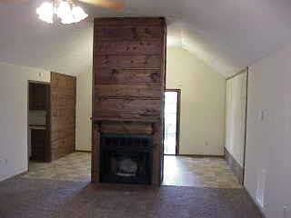 207 Air Park Dr, Warner Robins, GA 31088 - photo 2