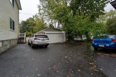 10 Lamar Ave, Worcester, MA 01604 - photo 6