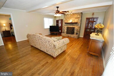 216 Meadowview Ln, Locust Grove, VA 22508 - photo 6