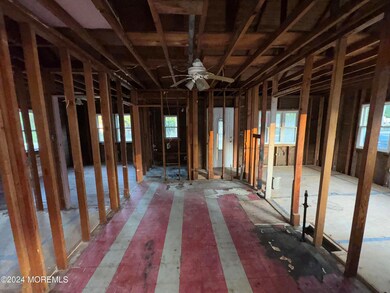 769 Cliffwood Ave, Keyport, NJ 07735 - photo 6