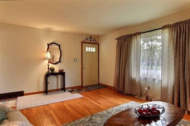 147 Carnation St, Dyer, IN 46311 - photo 7