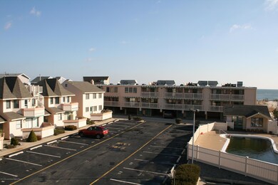 2 2nd ave unit 4