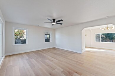 3226 Circle Ct W, Fresno, CA 93703 - photo 7