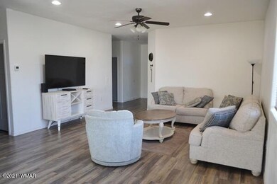 117 Hillcrest 007