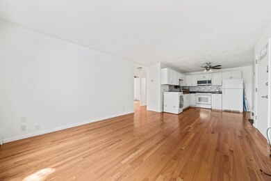 40 Clifton St unit 21, Cambridge, MA 02140 - photo 3
