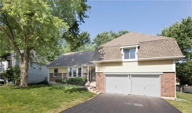 7732 Westgate Dr, Shawnee, KS 66216 - photo 4