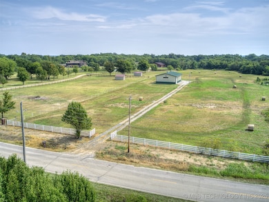 13825 S Lewis Ave, Bixby, OK 74008 - photo 3