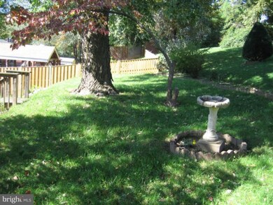 3711 Astoria Rd, Kensington, MD 20895 - photo 5