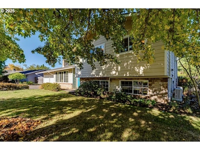 2755 Malibu Way, Eugene, OR 97405 - photo 3