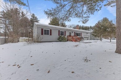 9 Woodcrest Cir, Milton, VT 05468 - photo 2