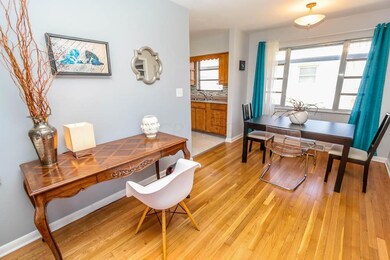 1044 Wetmore 12