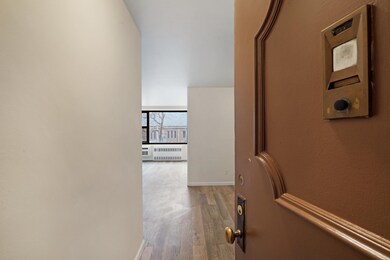 10 Huron Ave unit 1K, Jersey City, NJ 07306 - photo 2