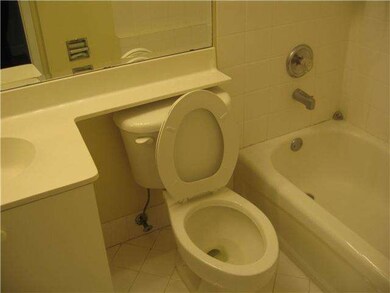 7031 NW 114th Ct, Doral, FL 33178 - photo 3