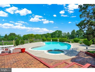 909 Cross Rd, Schwenksville, PA 19473 - photo 6