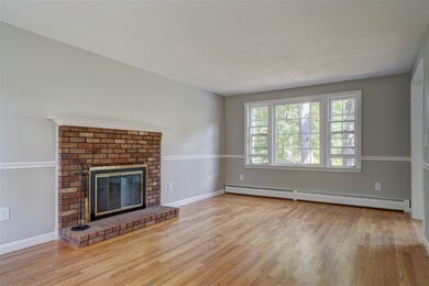 62 Wentworth Dr, Bedford, NH 03110 - photo 7