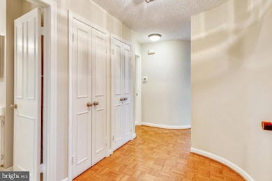 The Representative unit 1208, Arlington, VA 22202 - photo 4