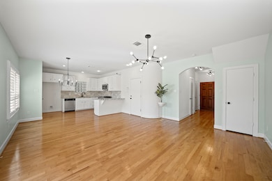 3735 Main Poplar Dr, Houston, TX 77025 - photo 6