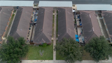 1410 Phoenix St, Edinburg, TX 78541 - photo 7