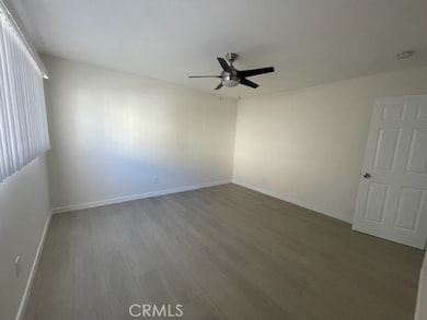 17061 Grove Cir unit 4, Huntington Beach, CA 92647 - photo 7
